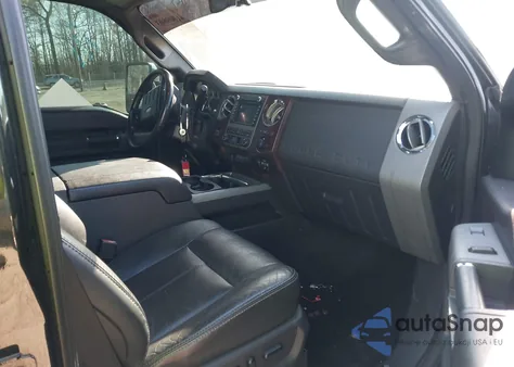 2011 Ford F-250 Lariat z USA, uszkodzony, nr VIN 1FT7W2BT2BEC46117